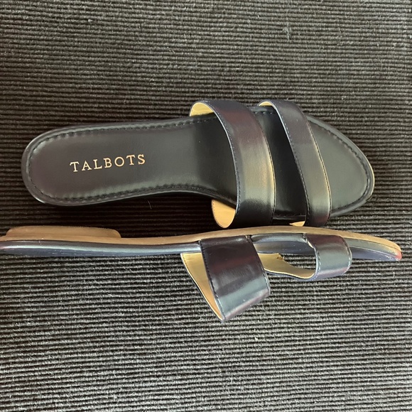 Two (2) pair summer Talbots Slides - Navy and White - Picture 7 of 8